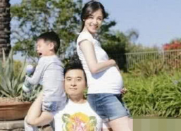 娱乐圈年龄差大的夫妻,娱乐圈年龄差夫妻的甜蜜故事