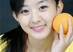 赵丽颖旧照片,从青涩少女到时尚女神的蜕变之路