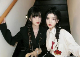 娱乐圈吃瓜爆料微博号,揭秘明星幕后故事